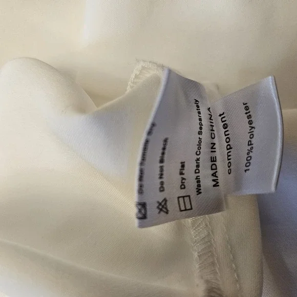 Timeson Women's‎ White V-Neck T-shirt Flowy Blouse Medium - Picture 7 of 7